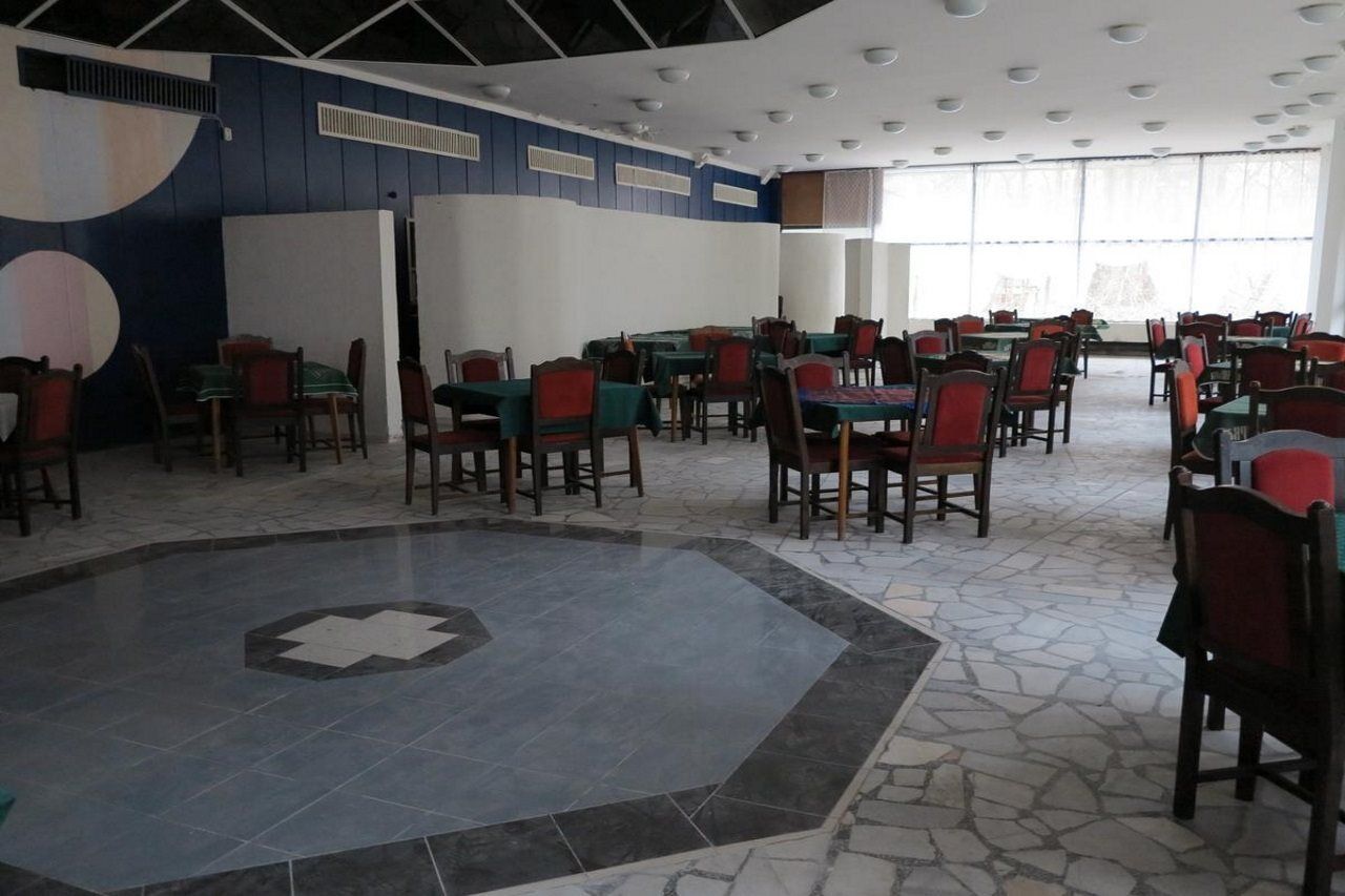 Hotel Tango Sables d'or Extérieur photo